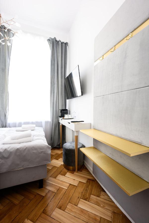 Wislna Main Square Apartments Krakow Luaran gambar
