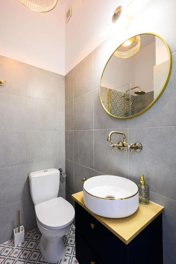 Wislna Main Square Apartments Krakow Luaran gambar